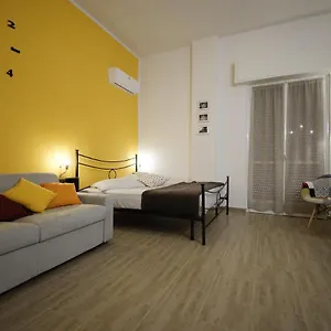 Fiorino House Apartment